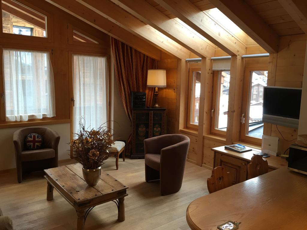 Chalet Guggenbiel Церматт Экстерьер фото