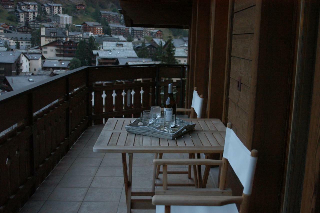 Chalet Guggenbiel Церматт Экстерьер фото