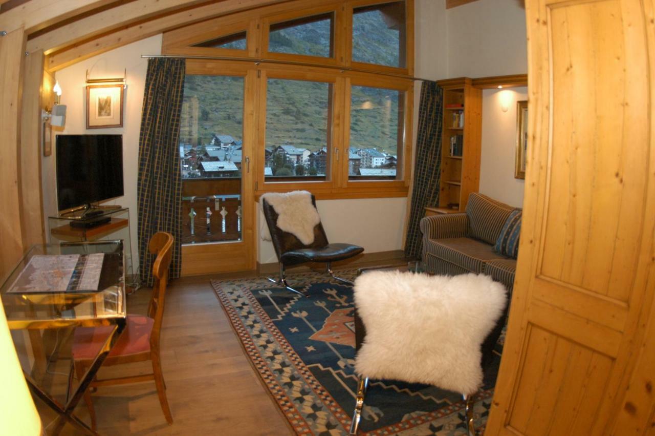 Chalet Guggenbiel Церматт Экстерьер фото
