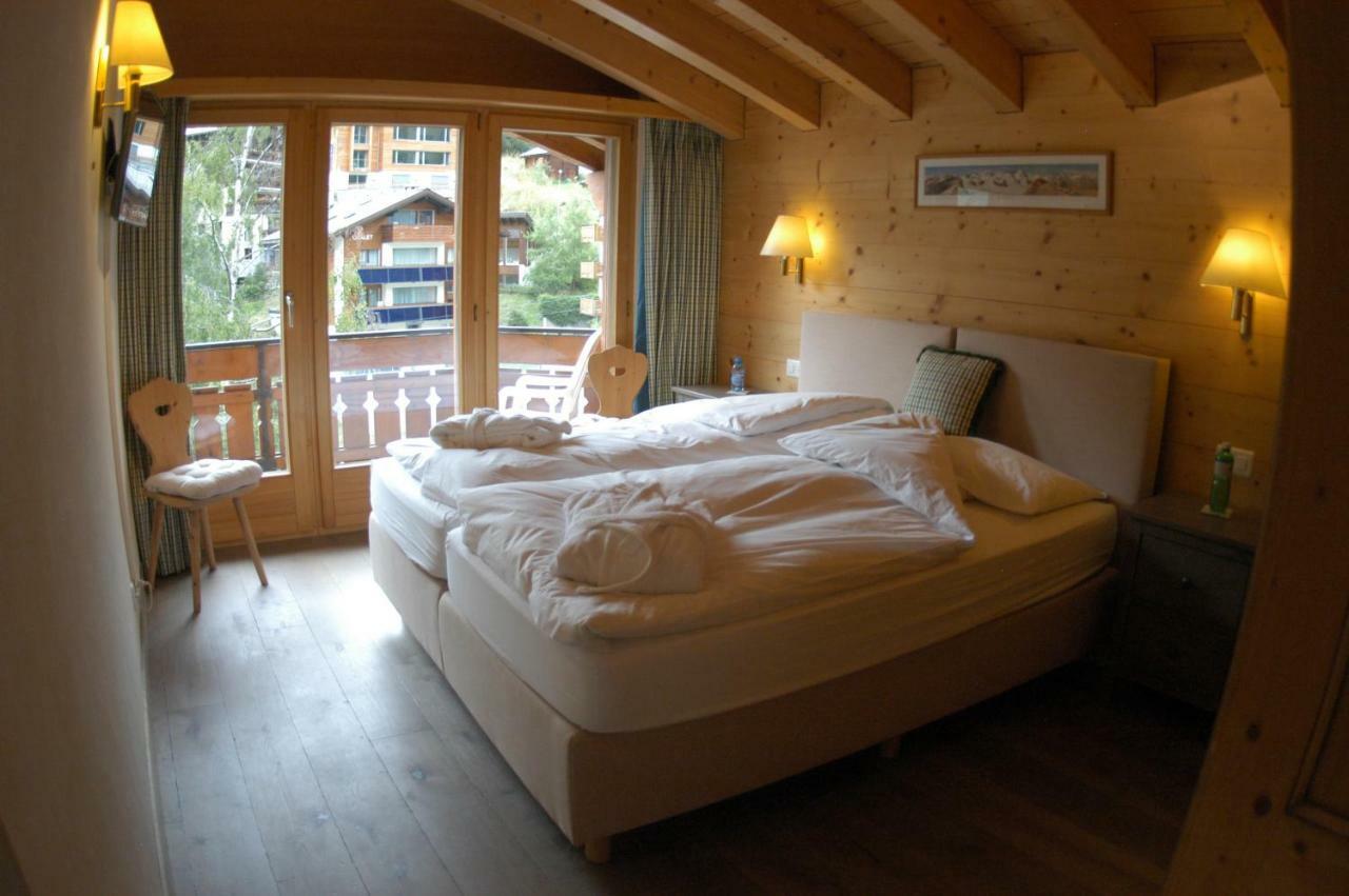 Chalet Guggenbiel Церматт Экстерьер фото